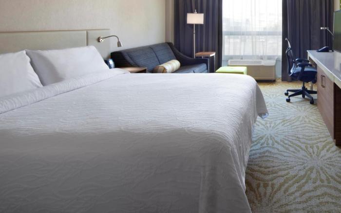 Hilton Garden Inn Montreal Airport