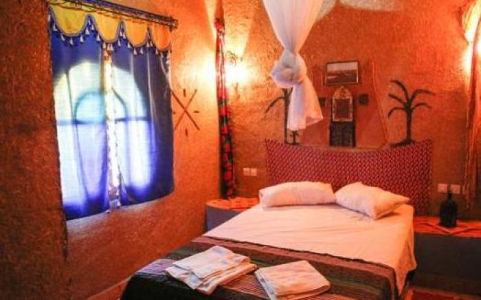 Riad Aicha & Camel Trekking
