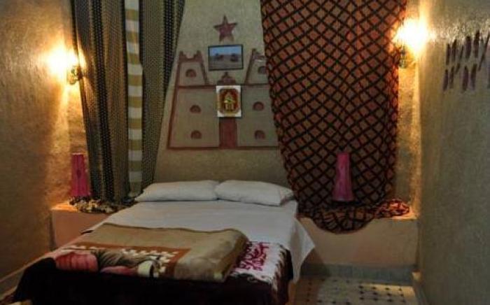 Riad Aicha & Camel Trekking