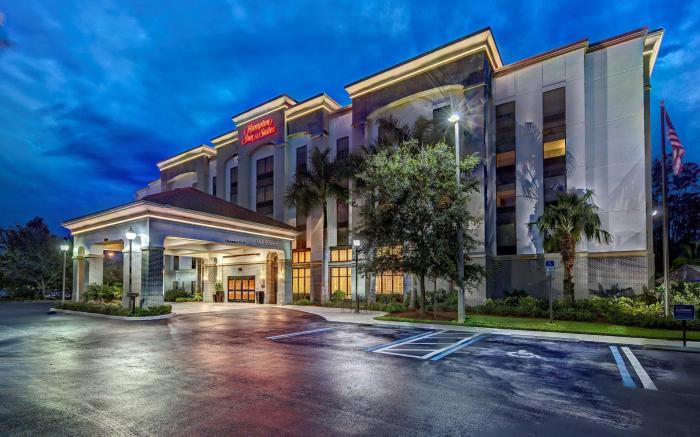 Hampton Inn & Suites Fort Myers-Estero/FGCU