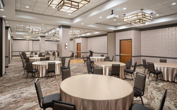 Embassy Suites by Hilton at Hot Springs Convention Center