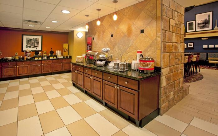 Hampton Inn & Suites Nashville-Smyrna