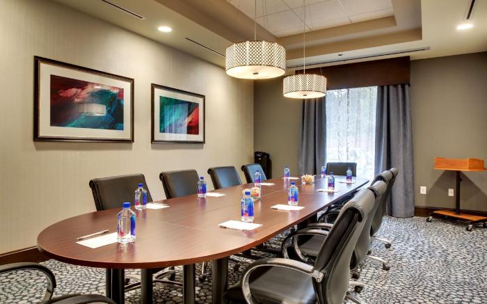 Hampton Inn & Suites Greenville Airport
