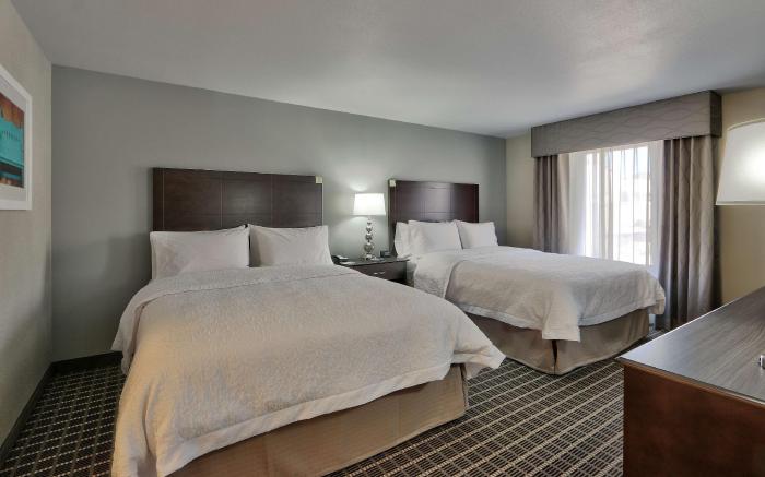 Hampton Inn & Suites Albuquerque/Airport
