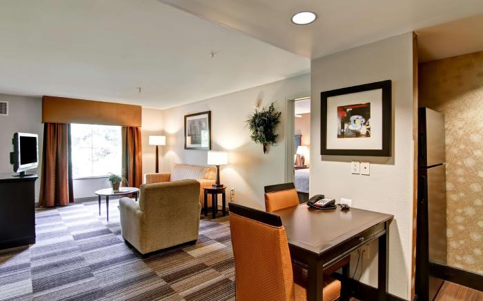Homewood Suites by Hilton Cincinnati Airport South Florence
