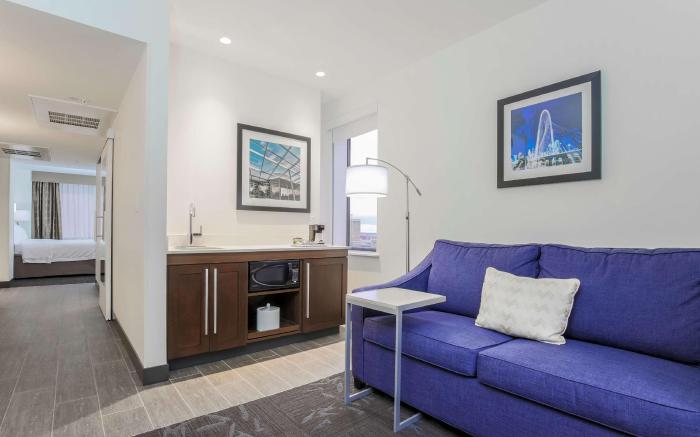 Hampton Inn & Suites Dallas / Downtown