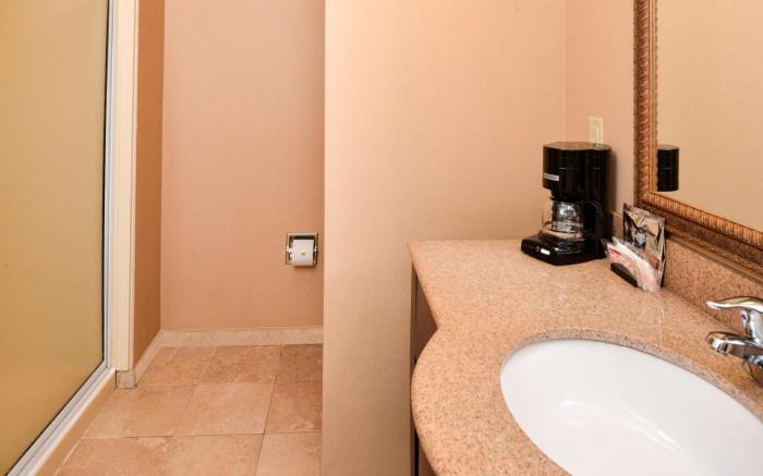 Hampton Inn by Hilton Litchfield
