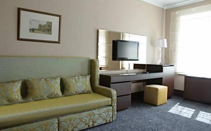 Maxim Pasha Hotel