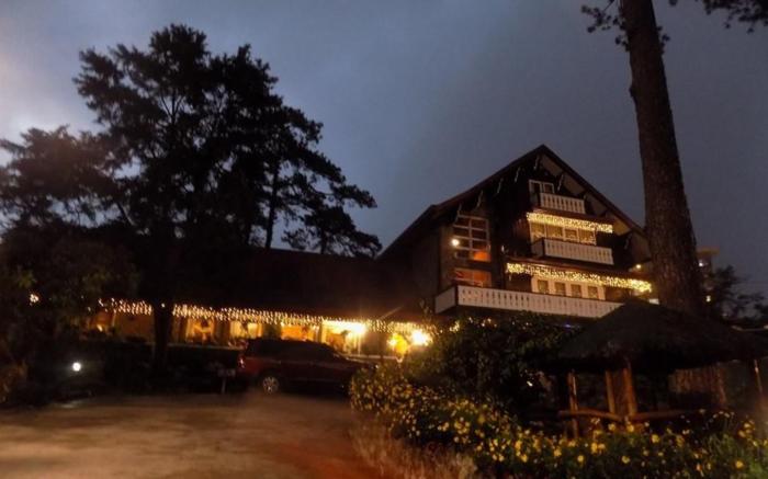 Log Cabin Hotel