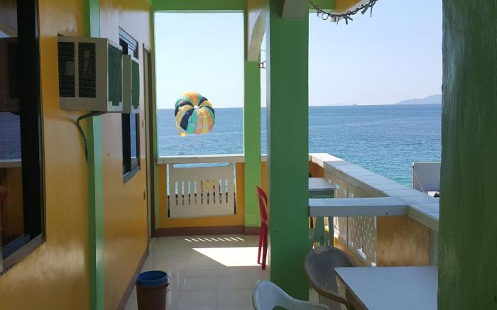 White Beach Hotel Puerto Galera powered by Cocotel