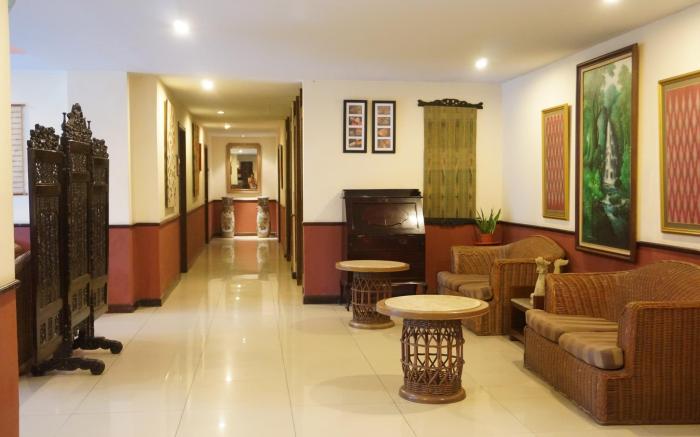 Losari Beach Hotel Makassar