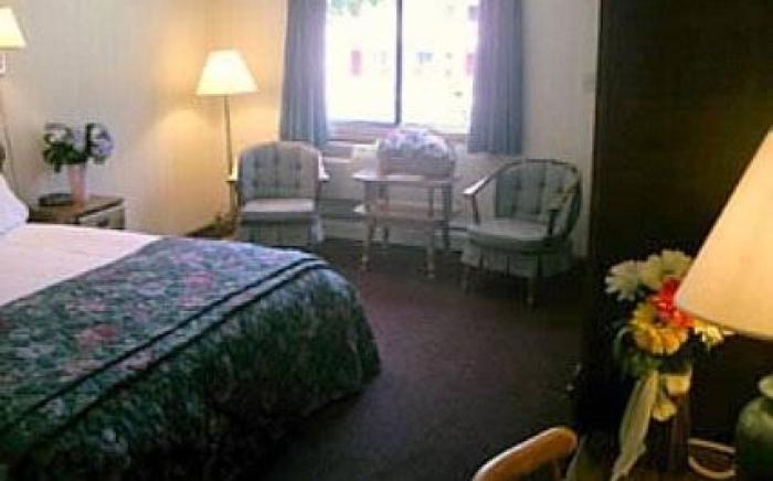 Rhumb Line Resort