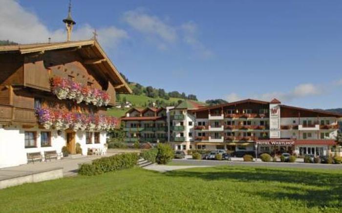 Hotel Der Wastlhof - Pools, Spa & eigene Reitschule