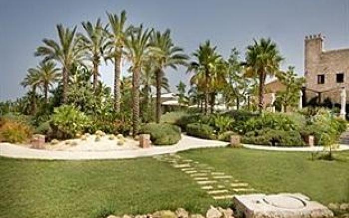 Il Baglio Della Luna Relais by Le Dhome Sicily