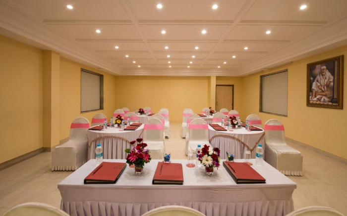 Hotel Abigail Goradia’s Shirdi