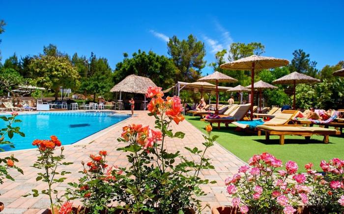 Inea Hotel