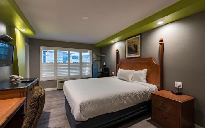 SeaScape Inn - A FairBridge Hotel                                               