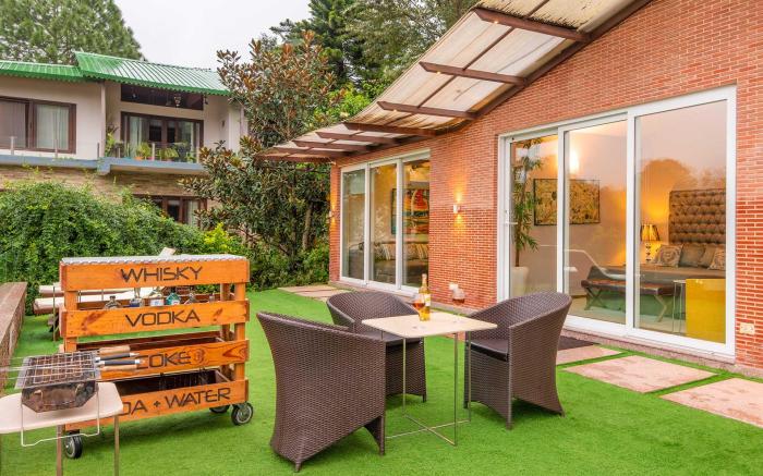 StayVista at Oberoi's Chalet