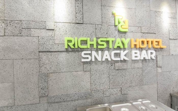 Pyeongtaek Rich Stay Hotel