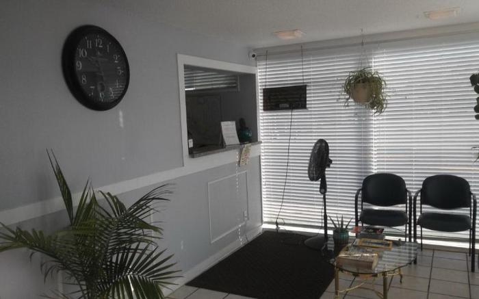 Holiday Lodge Wenatchee