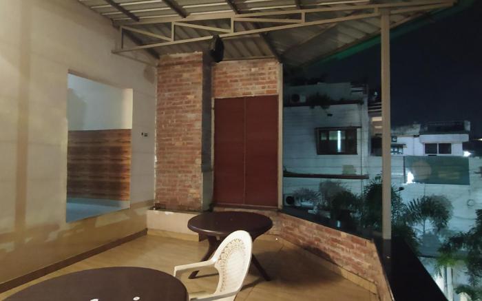 Hotel Samrat