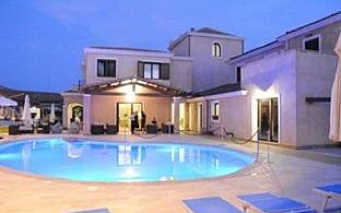 Hotel La Perla
