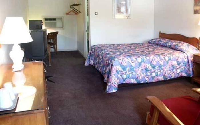 Catamount Motel