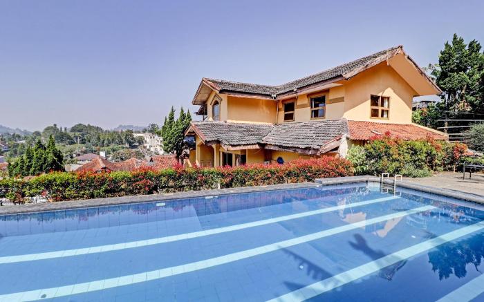 OYO 90582 Nur Alam Hotel