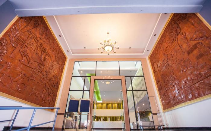 Tonkoon Hotel