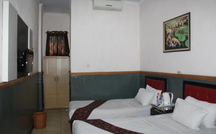 Anggraeni Hotel Ketanggungan