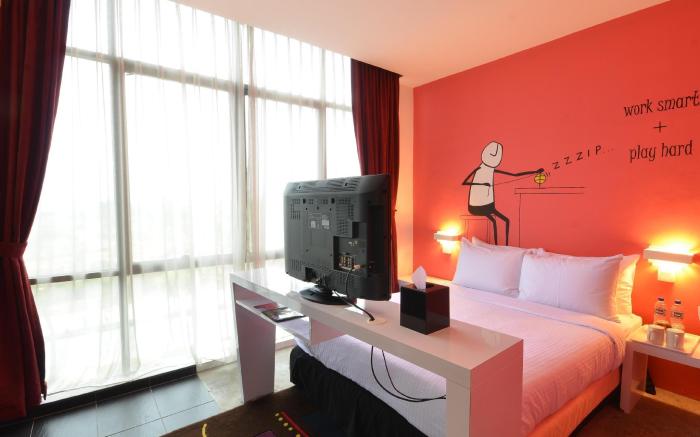 Zoom Inn Boutique Hotel - Danga Bay