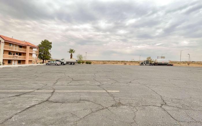 Motel 6 Barstow, CA - I15 and Lenwood Road