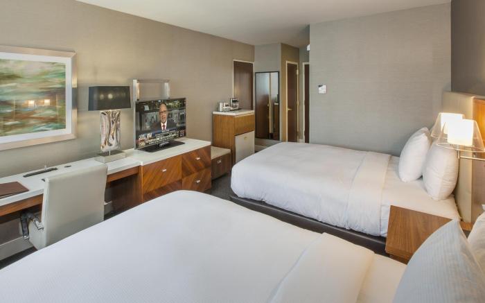 DoubleTree by Hilton Nanuet