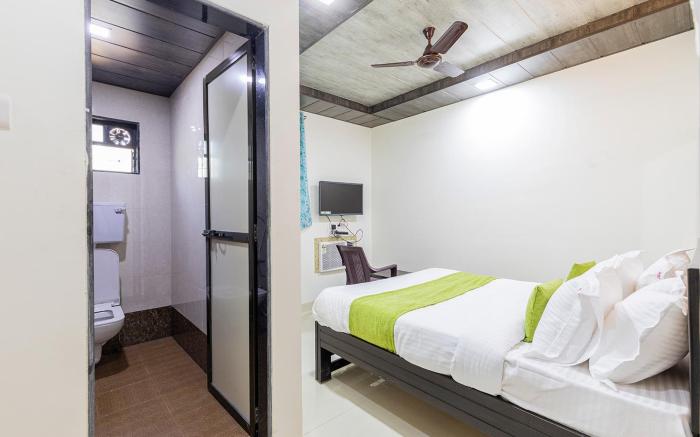 Hotel Saras Residency