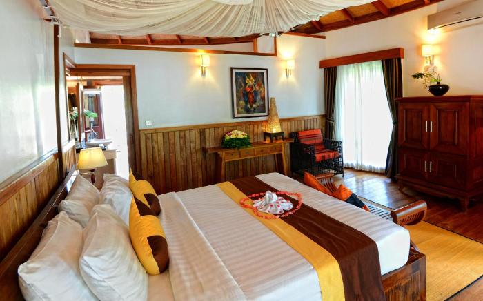Nataya Round House Coral Bay Resort