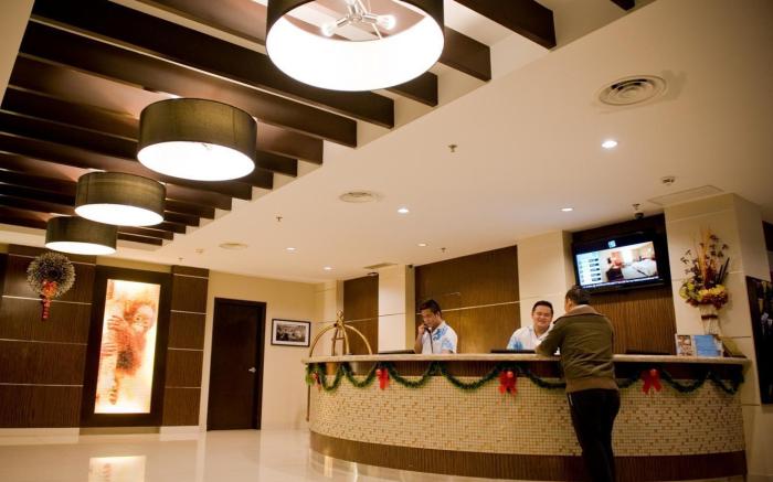Hotel Sixty3