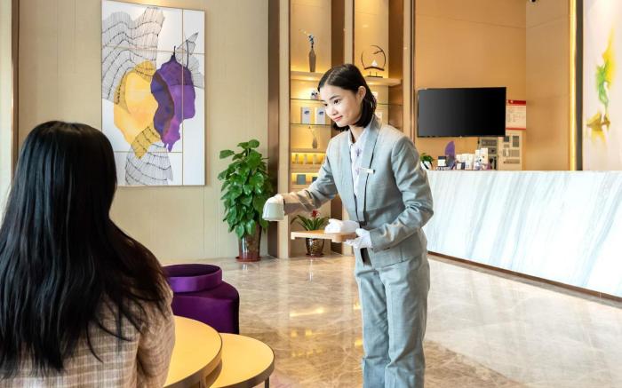 Lavande Hotel Lushan Wuzhou International Business Trade City
