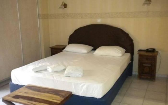 Elizabeth Hotel