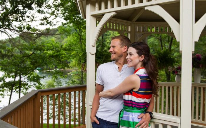 COVE HAVEN RESORT - COUPLES ONLY