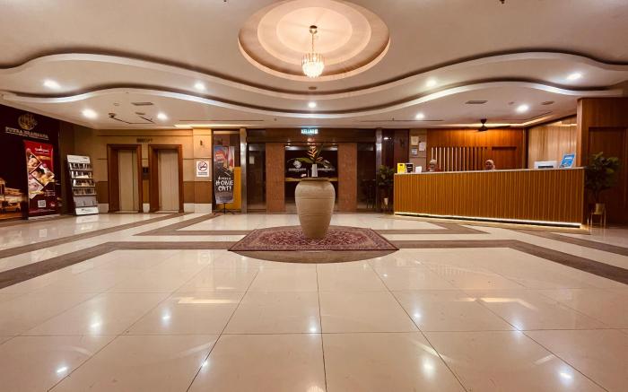 Putra Brasmana Hotel