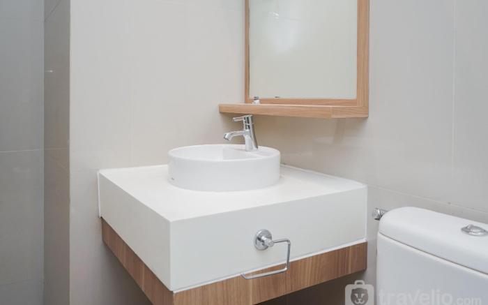 Comfort Cozy 1BR at Tree Park City BSD By Travelio