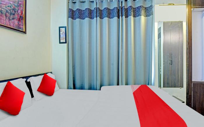 Hotel O New View