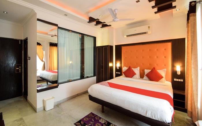 OYO 1422 Hotel Mandiram Palace