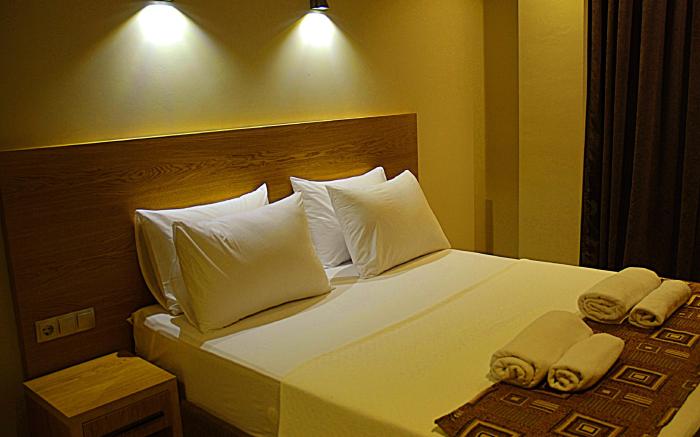Senator Hotel