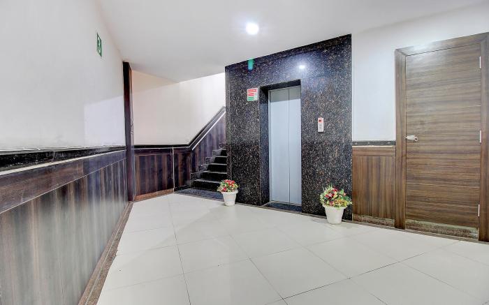FabHotel PS Grand