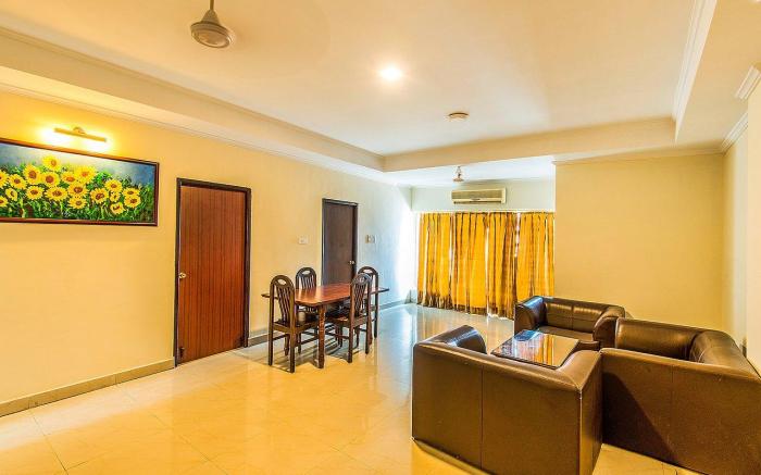 FabHotel Blossoms Service Apartment - Nr. Chennai City Center & MGR Memorial House & Pondy Bazaar
