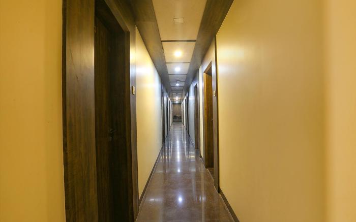 FabHotel Shivani Residency - Mira Road