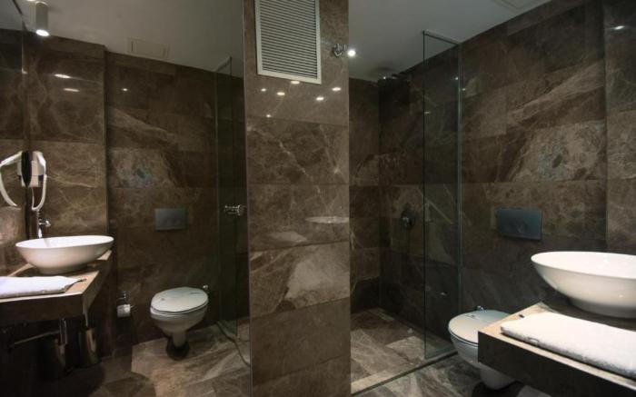 GK Regency Suites Hotel