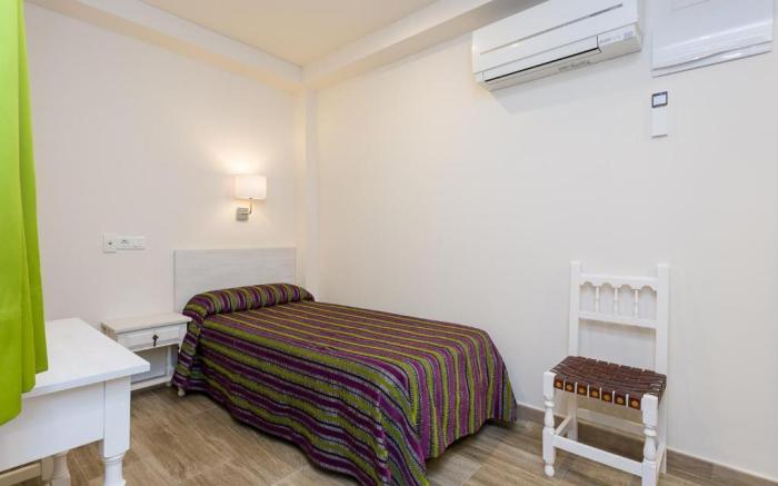 Hostal Sol y Miel
