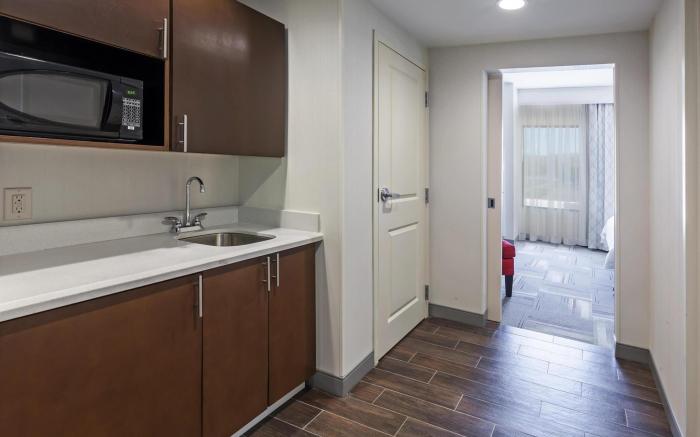 Hampton Inn & Suites Claremore